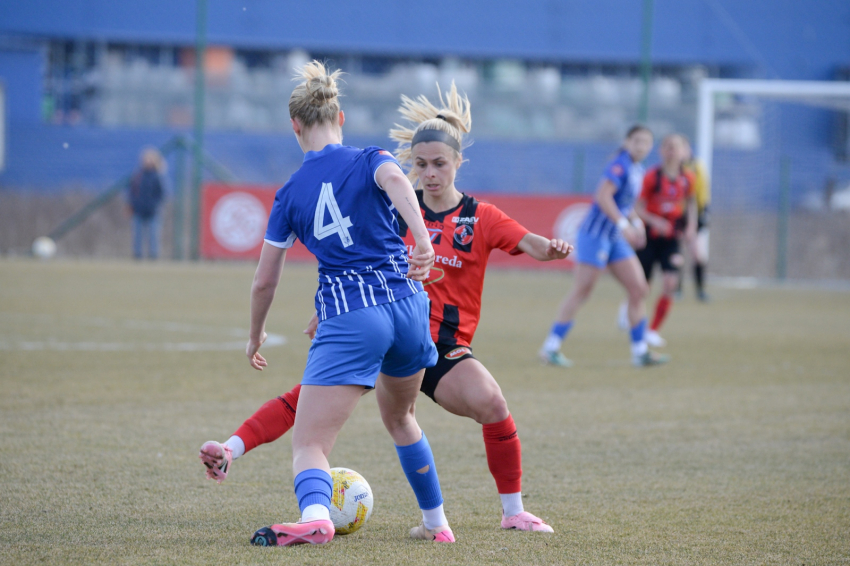 Női Szuperliga | Idegenben győztük le a Farult, versenyben vagyunk a bajnoki címért