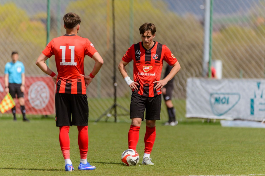 U17 | U18 | Pontszegény anyák napi kiszállások