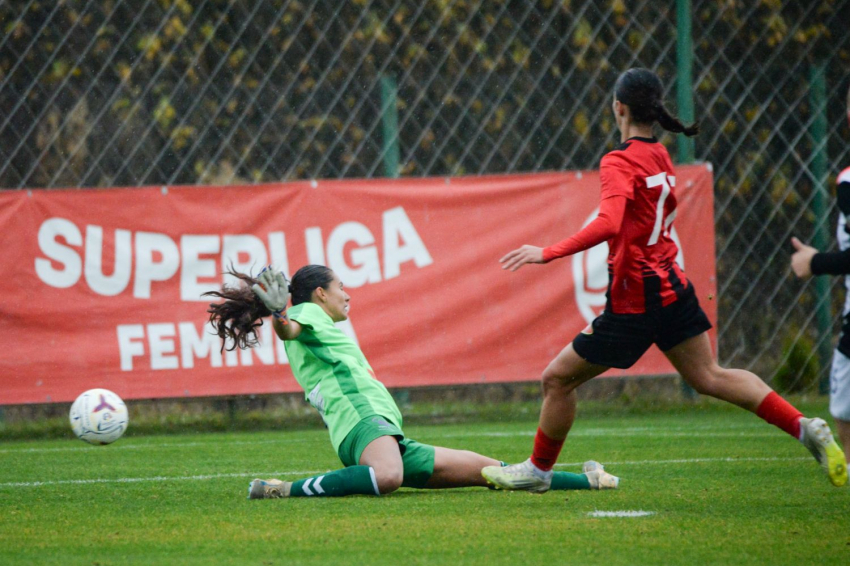Női Szuperliga | Magabiztos győzelemmel továbbra is az élen
